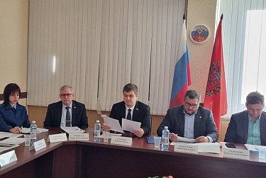 В бюджет заложены деньги на благоустройство дворов МКД